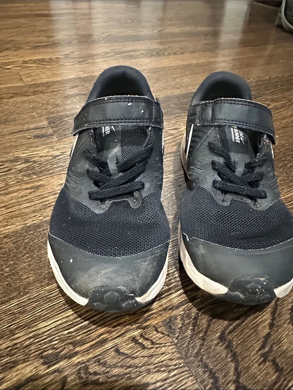 Nike Kids Black and White Hook-and-Loop Athletic Sneakers